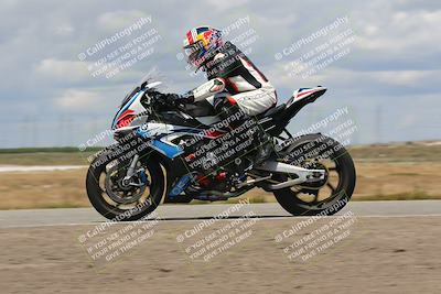 media/Apr-26-2024-TrackDaz (Fri) [[c4b677d280]]/B Group/120pm (Wheelie Bump)/